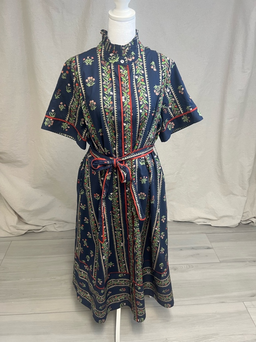 entro Blue Floral Print Midi Dress with Belt - Picture 3 of 12